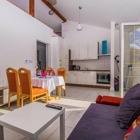 Apartments Relax Near Opatija Exterior photo
