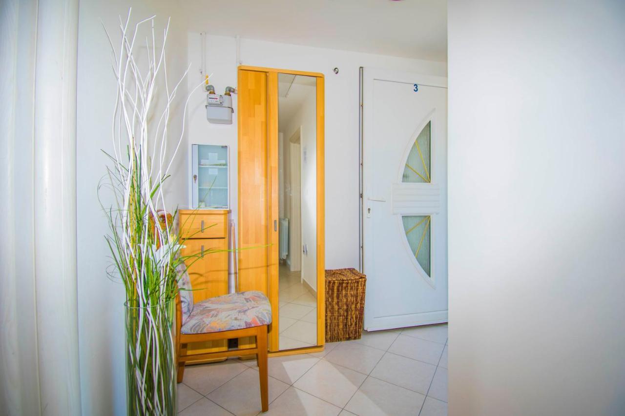 Apartments Relax Near Opatija Exterior photo