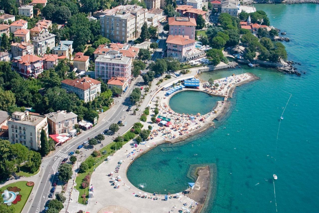 Apartments Relax Near Opatija Exterior photo