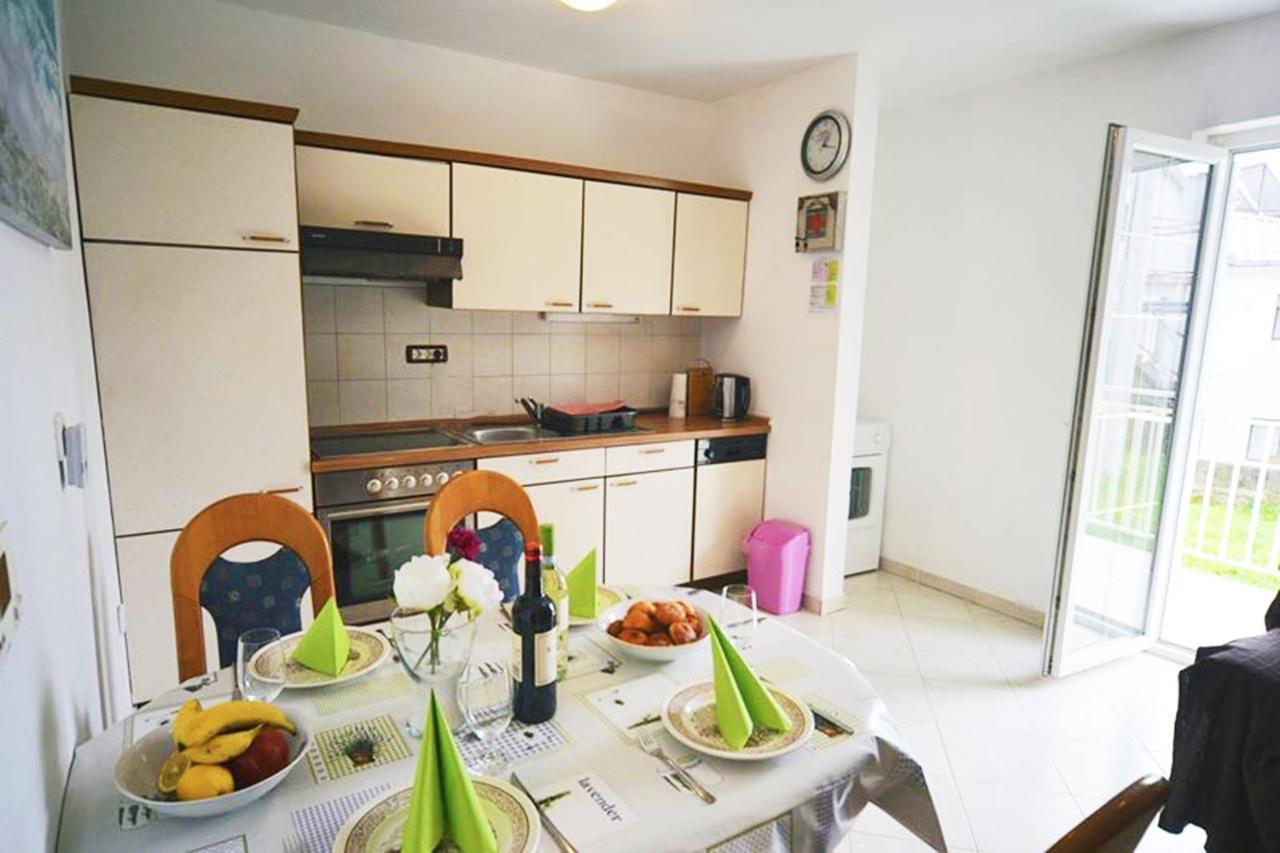 Apartments Relax Near Opatija Exterior photo