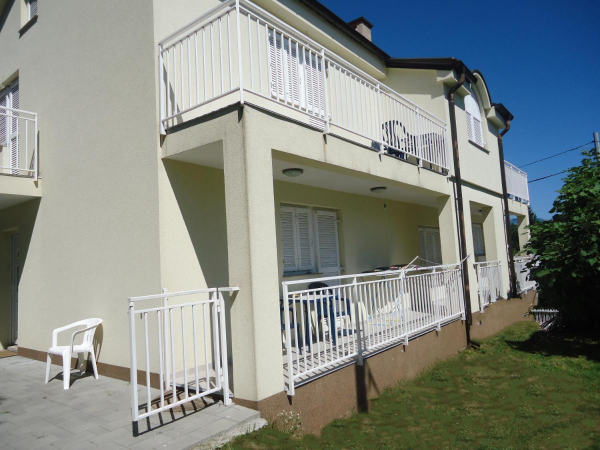 Apartments Relax Near Opatija Exterior photo
