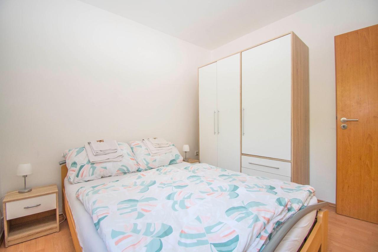 Apartments Relax Near Opatija Exterior photo