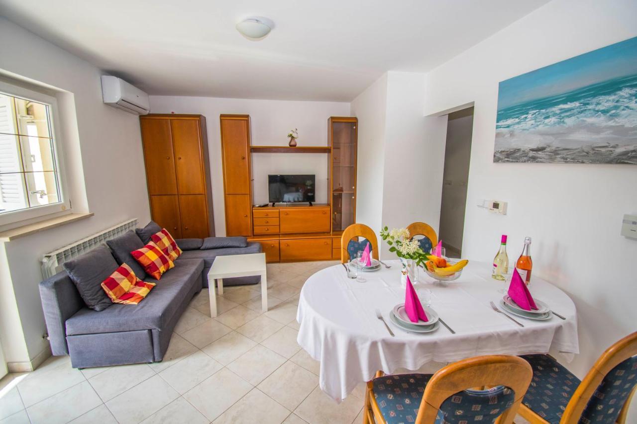 Apartments Relax Near Opatija Exterior photo