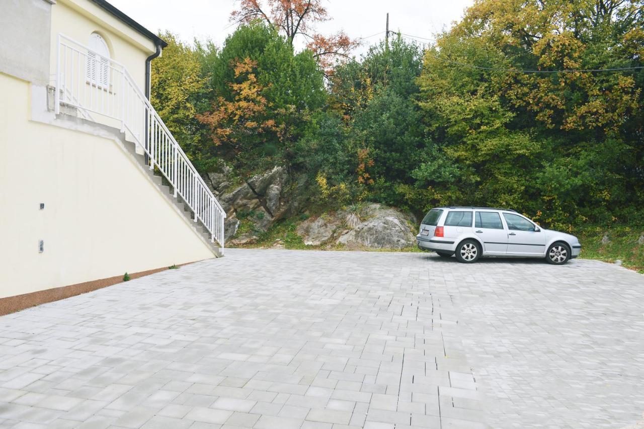 Apartments Relax Near Opatija Exterior photo